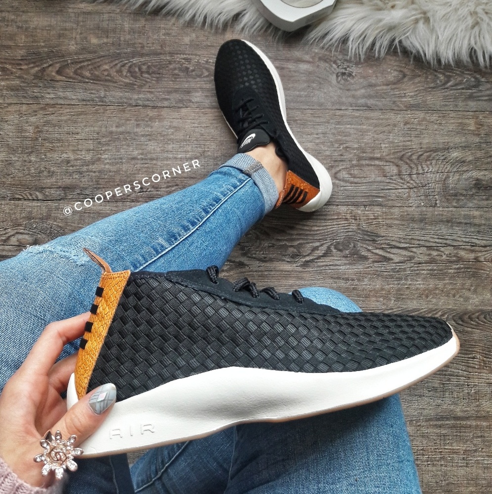 NEW Nike Air Woven Boot - Picture 1 of 8